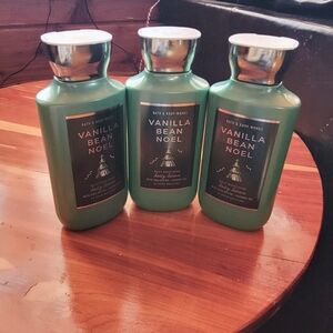 Bath & Body Works Vanilla Bean Noel Body Lotion - Green